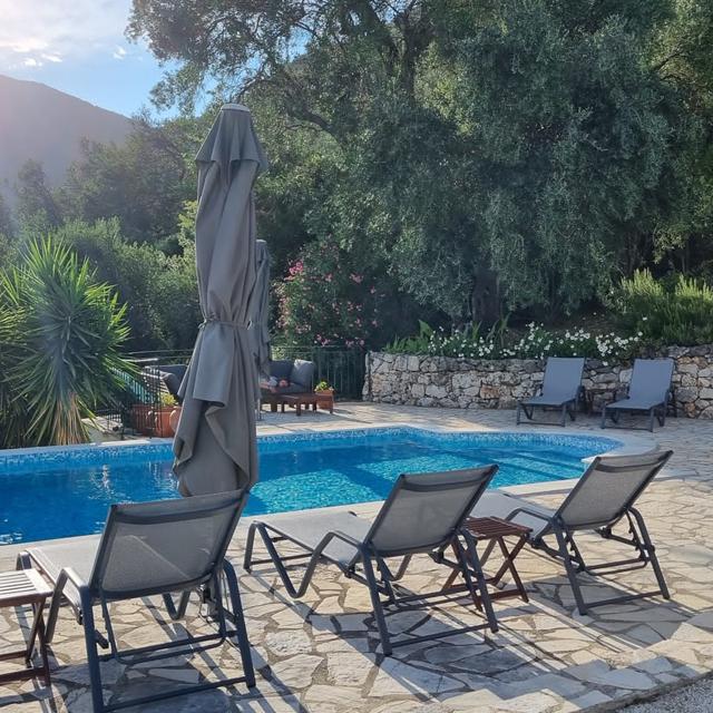 Bijzondere accommodaties Villa Eliá in Ano Korakiana (Corfu, Griekenland)