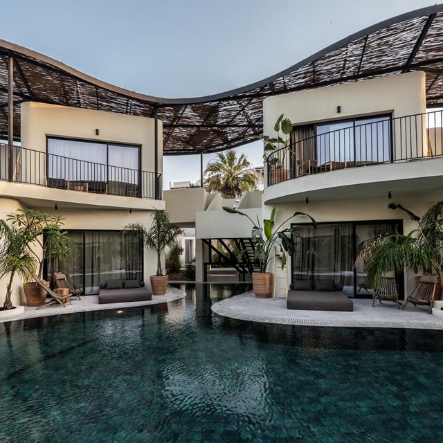 kouros-exclusive-hotel-suites