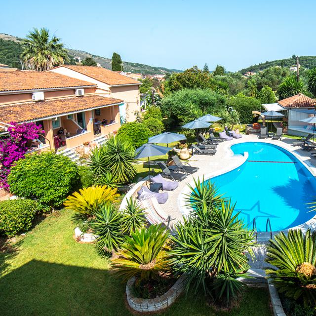 Bijzondere accommodaties Kassiopi Mare Maisonettes in Kassiopi (Corfu, Griekenland)