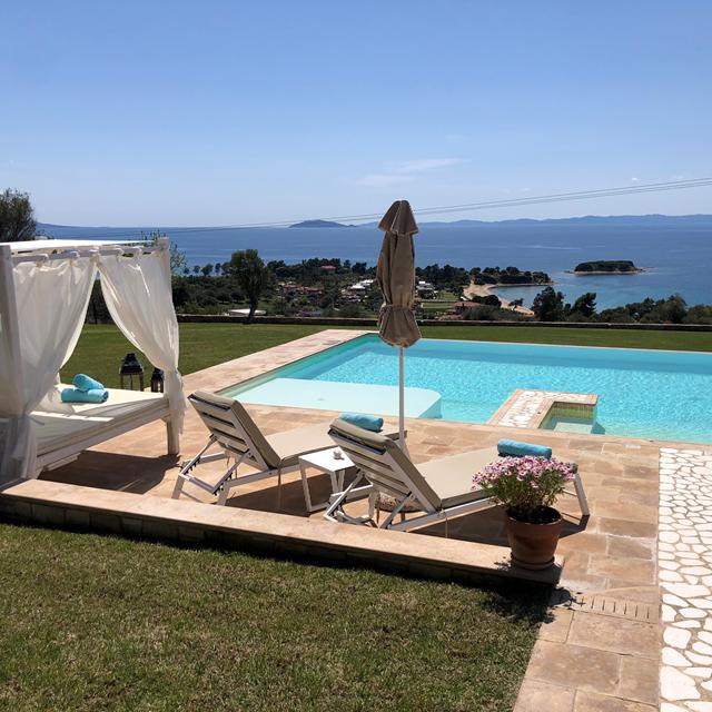 sithonian-blue-villa