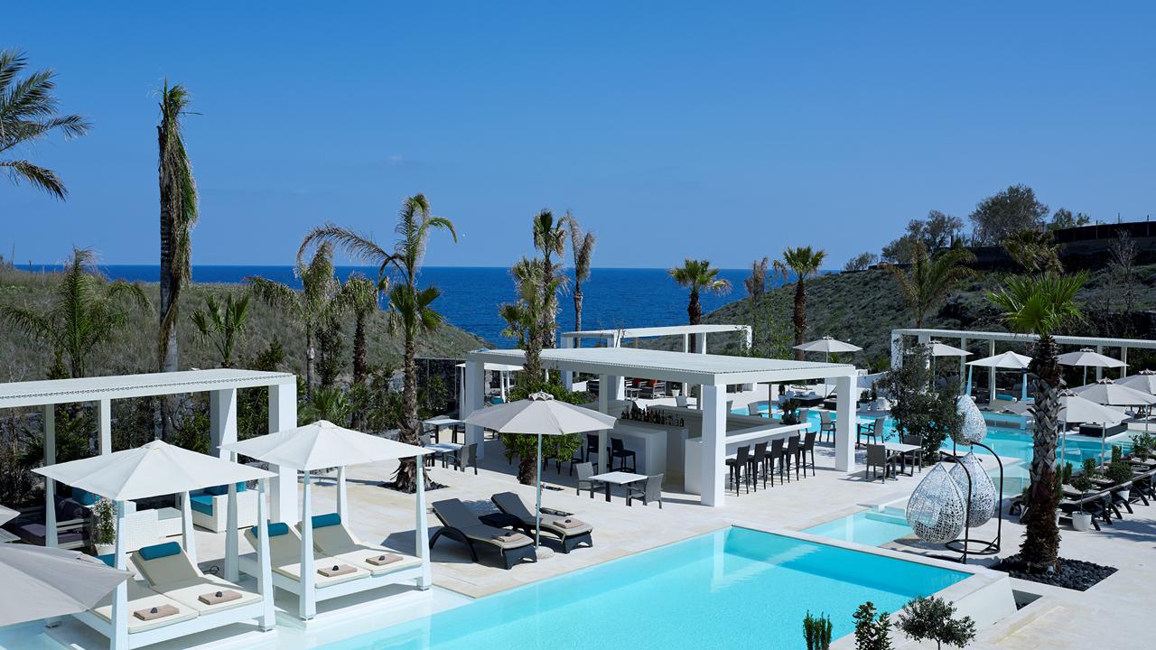 Aurora Luxury Suites