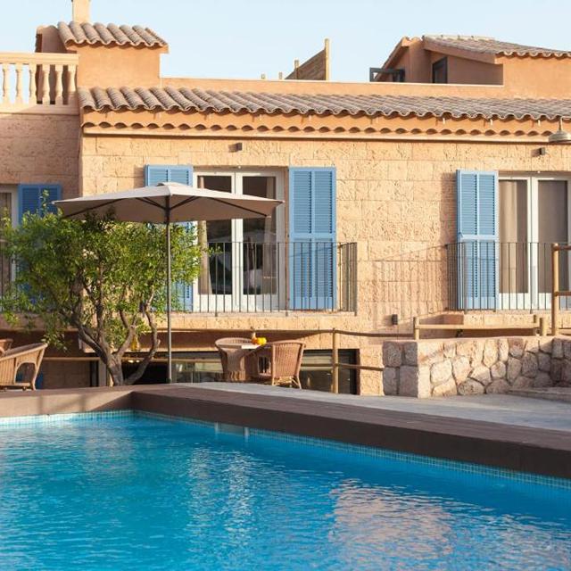 es-corte-vell-inland-hotel