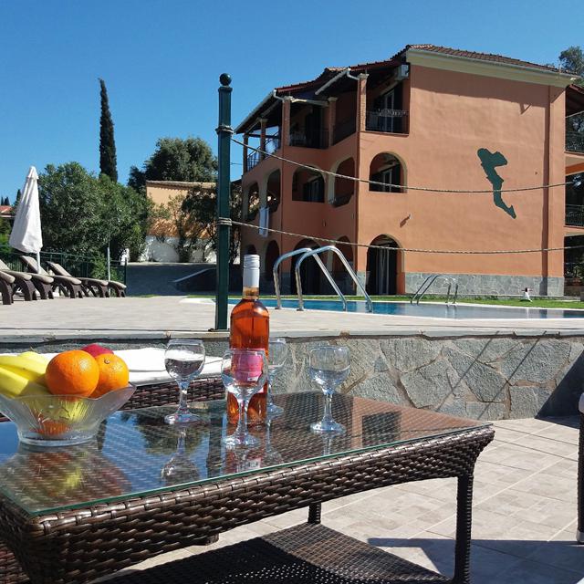 Ziogas Luxury Apartments - Griekenland - Corfu - Kato Korakiana