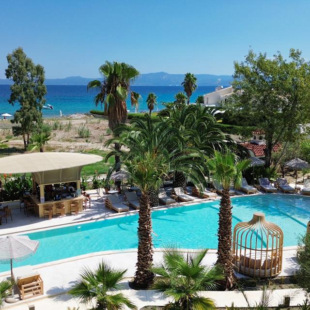 nusa-suites-villas