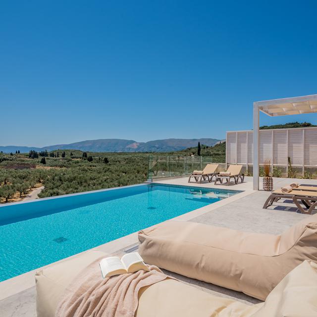 spartakos-villa-resort