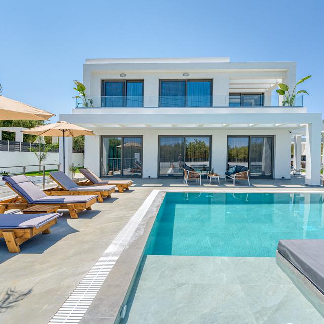 AJ & Christian luxury villas foto 3