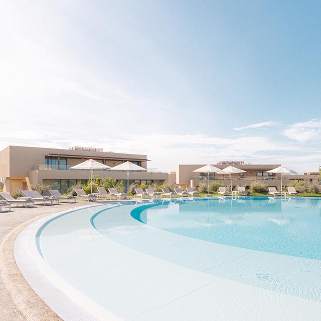 White Shell Beach Villas