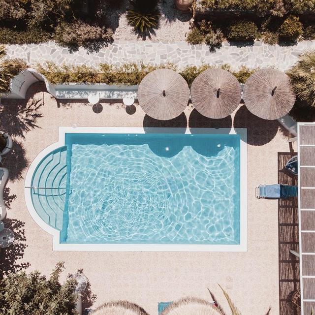 White Blue Villa (voorheen Villa Ippocampi), Koutouloufari