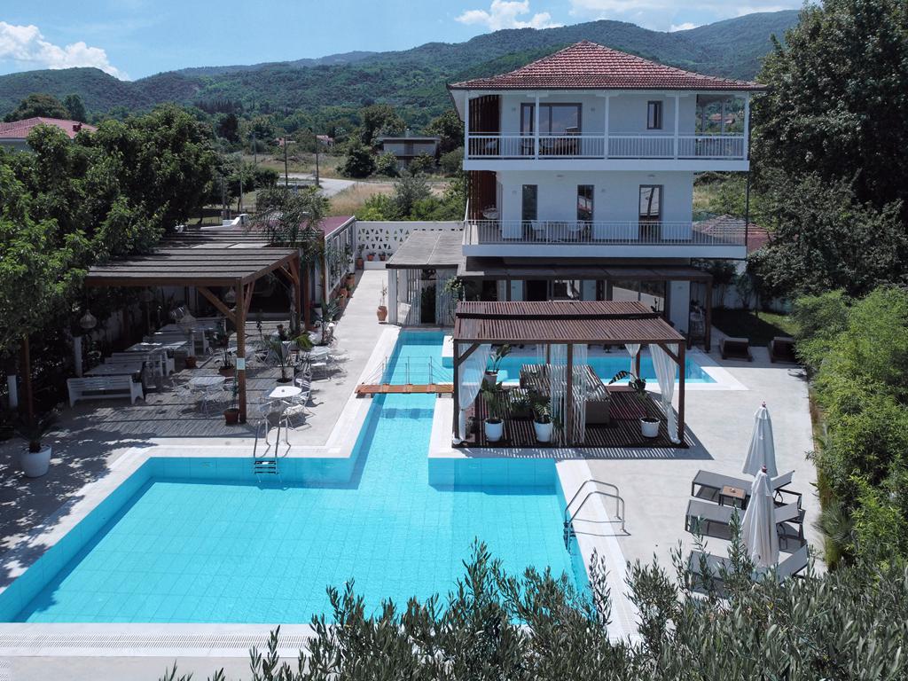 impressie Agorastos Luxury Living