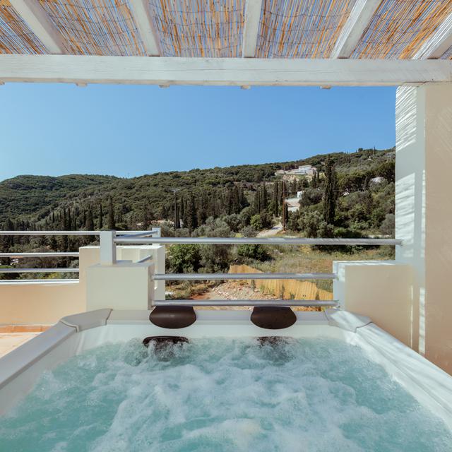 Askos Suites
