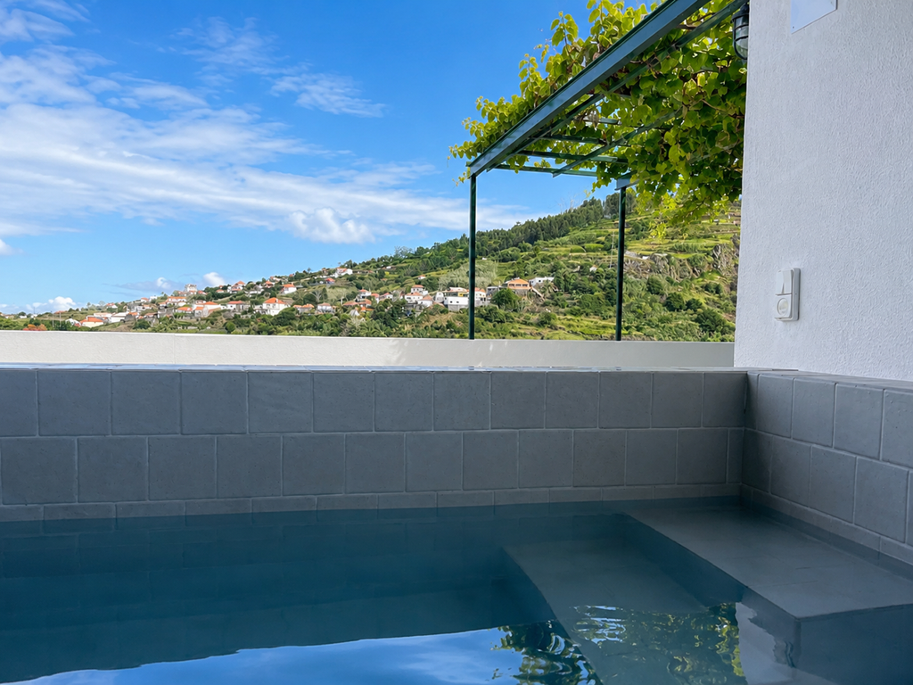 Impression Calheta Suites